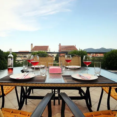 View Bay Nea Iraklitsa