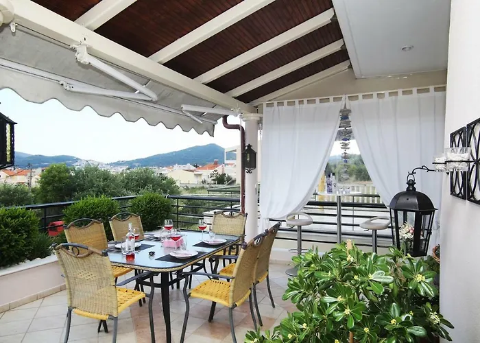 View Bay בית נופש